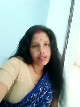 Snapshot of Sharma_pooja chatting on October 19, 2025, 10:40 am Sharma pooja online show from October 19, 2025, 10:40 am