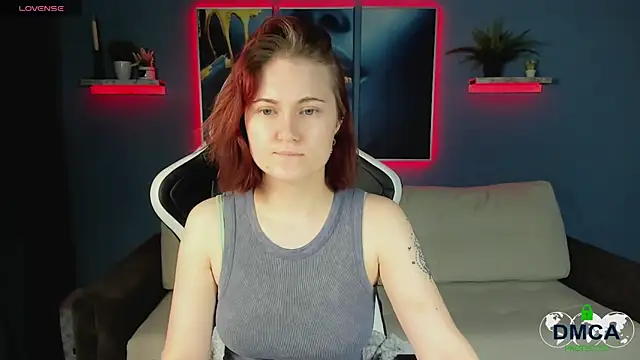 Roxy foxi online show from September 20, 2025, 1:10 am