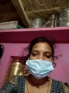Snapshot of So_seema chatting on September 9, 2025, 8:51 pm So seema online show from September 9, 2025, 8:51 pm