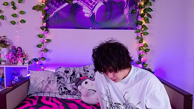 Snapshot of Night_angell69 chatting on February 14, 2026, 9:20 am Night angell69 online show from February 14, 2026, 9:20 am