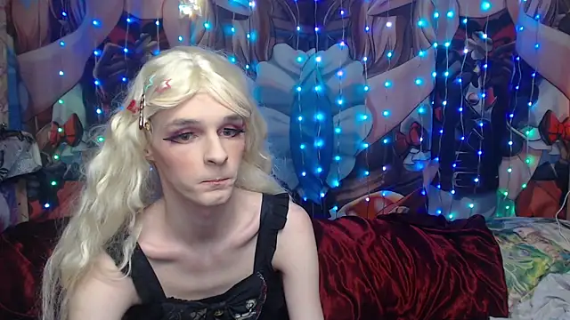 Snapshot of yutachka chatting on December 17, 2025, 10:15 pm yutachka online show from December 17, 2025, 10:15 pm