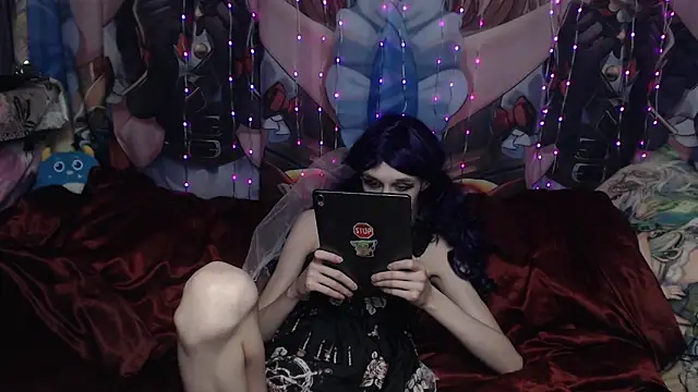 yutachka online show from October 31, 2025, 9:43 pm