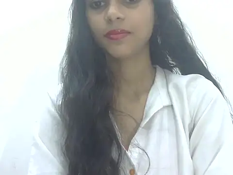 Snapshot of Saniya9B chatting on October 13, 2025, 7:21 am Saniya9B online show from October 13, 2025, 7:21 am