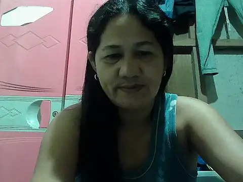 Snapshot of hotmama_063 chatting on October 16, 2025, 8:39 pm hotmama 063 online show from October 16, 2025, 8:39 pm