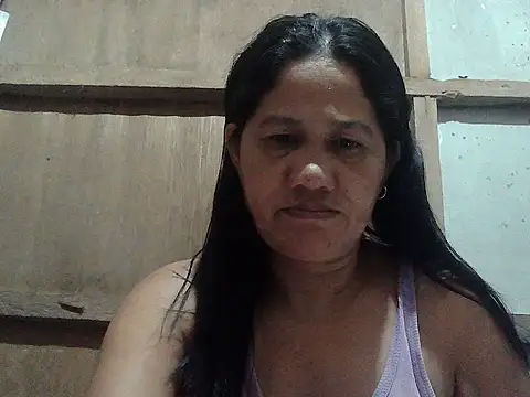 Snapshot of hotmama_063 chatting on July 17, 2026, 9:45 pm hotmama 063 online show from July 17, 2026, 9:45 pm