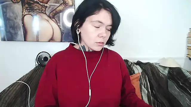 The ICE woman online show from September 16, 2025, 1:39 am