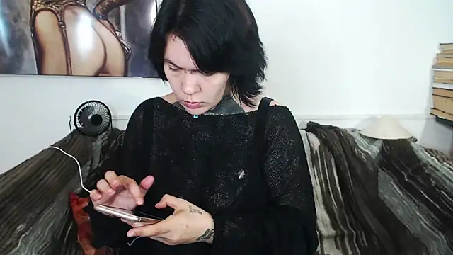 The ICE woman online show from September 14, 2025, 3:51 am