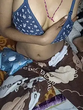 Aidakhan1212 online show from November 15, 2025, 8:07 am