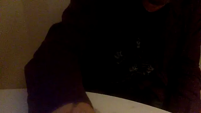 Snapshot of edger4lif3 chatting on October 13, 2025, 1:18 am edger4lif3 online show from October 13, 2025, 1:18 am