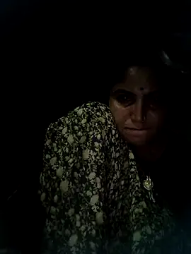 LUCKY cut online show from October 13, 2025, 1:02 pm