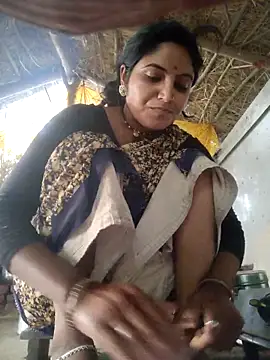 LUCKY cut online show from October 14, 2025, 2:12 am