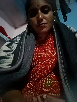 LUCKY cut online show from October 6, 2025, 2:29 pm