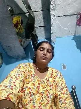 LUCKY cut online show from September 25, 2025, 4:13 pm