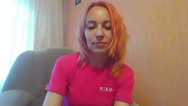 Snapshot of MashaSwan9977 chatting on September 8, 2025, 2:49 pm MashaSwan9977 online show from September 8, 2025, 2:49 pm