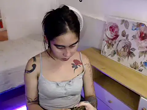 Snapshot of Misskatexx chatting on May 18, 2026, 11:04 am Misskatexx online show from May 18, 2026, 11:04 am