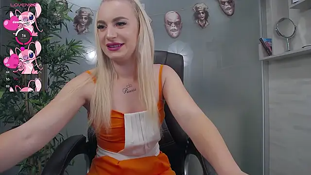 ViktoriaBlue online show from October 31, 2025, 4:25 pm