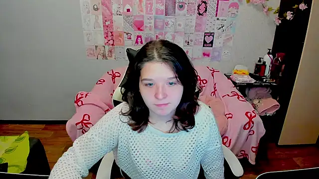 Snapshot of Acid_Kate chatting on October 5, 2025, 12:12 am Acid Kate online show from October 5, 2025, 12:12 am