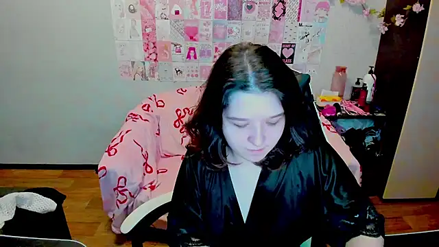 Snapshot of Acid_Kate chatting on October 8, 2025, 12:01 am Acid Kate online show from October 8, 2025, 12:01 am