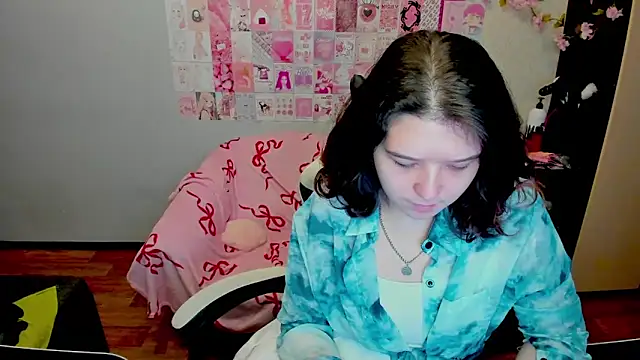 Snapshot of Acid_Kate chatting on October 16, 2025, 12:08 am Acid Kate online show from October 16, 2025, 12:08 am