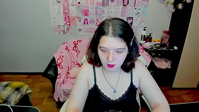 Snapshot of Acid_Kate chatting on September 27, 2025, 2:50 am Acid Kate online show from September 27, 2025, 2:50 am