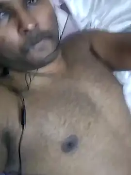 Snapshot of milkyseduce chatting on October 1, 2025, 5:50 pm milkyseduce online show from October 1, 2025, 5:50 pm