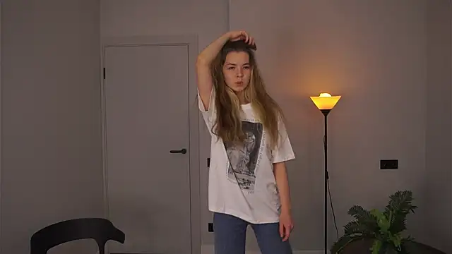 Snapshot of MarlinVarian chatting on September 14, 2025, 6:08 pm MarlinVarian online show from September 14, 2025, 6:08 pm