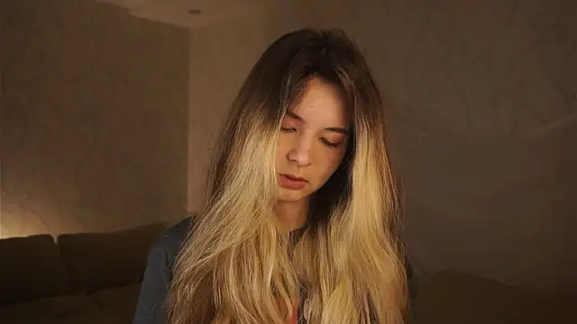 Snapshot of MarlinVarian chatting on September 29, 2025, 4:12 pm MarlinVarian online show from September 29, 2025, 4:12 pm