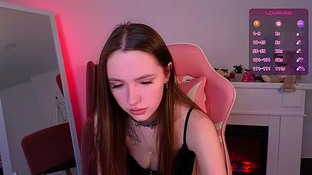WildHoneyXO online show from September 11, 2025, 5:40 am