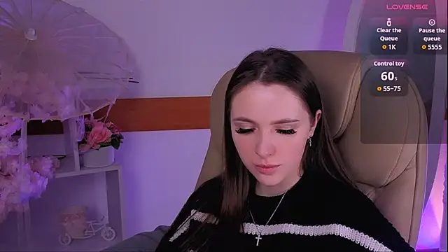 WildHoneyXO online show from October 29, 2025, 6:34 am