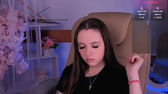 WildHoneyXO online show from October 26, 2025, 7:09 am