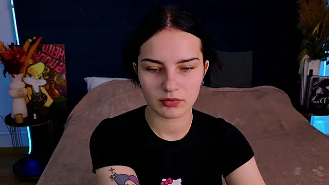 Snapshot of Angel_Braun chatting on September 17, 2025, 10:06 am Angel Braun online show from September 17, 2025, 10:06 am