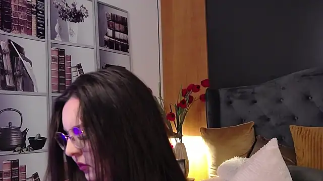 Snapshot of Mia_Swano chatting on October 17, 2025, 9:38 pm Mia Swano online show from October 17, 2025, 9:38 pm