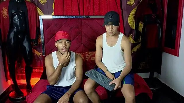Venezuelan threesome online show from September 11, 2025, 11:49 pm