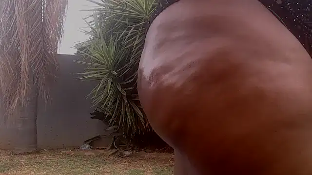 Snapshot of Freaky-boobs chatting on October 11, 2025, 12:17 pm Freaky-boobs online show from October 11, 2025, 12:17 pm