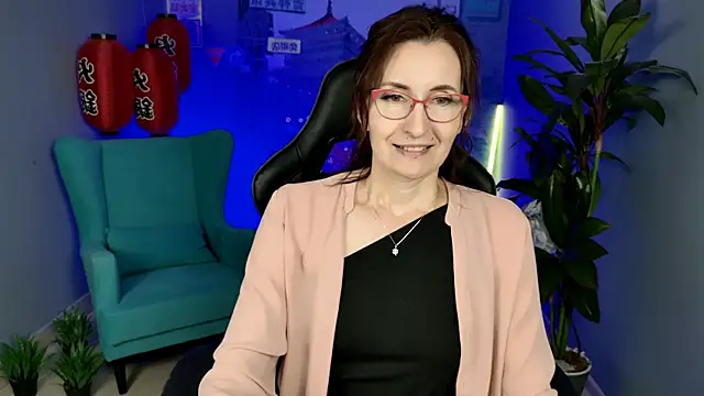 UnaTerra online show from October 7, 2025, 9:43 am