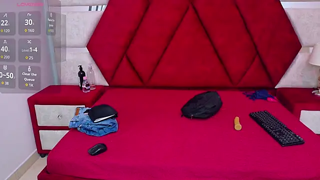 Snapshot of Kity_spiderr chatting on October 11, 2025, 12:39 pm Kity spiderr online show from October 11, 2025, 12:39 pm