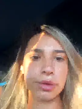 ItalianGirl online show from September 21, 2025, 4:12 pm