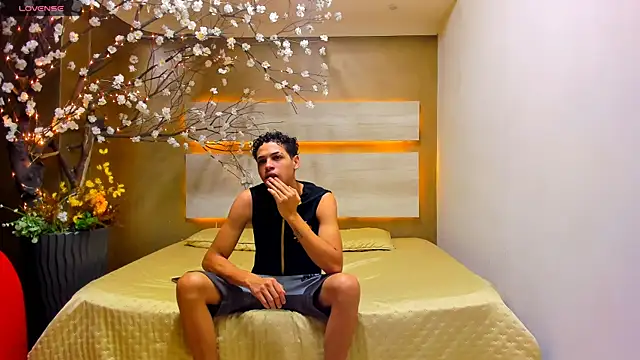 Mycandyfor You online show from September 25, 2025, 5:30 pm