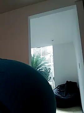 Snapshot of MoniqueMulberry chatting on October 6, 2025, 7:58 pm MoniqueMulberry online show from October 6, 2025, 7:58 pm