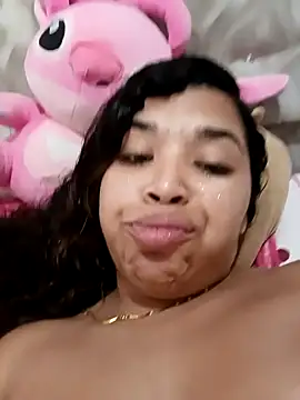 Snapshot of MadissonRizz chatting on October 5, 2025, 8:32 pm MadissonRizz online show from October 5, 2025, 8:32 pm