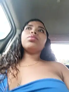 Snapshot of MadissonRizz chatting on October 8, 2025, 7:03 pm MadissonRizz online show from October 8, 2025, 7:03 pm