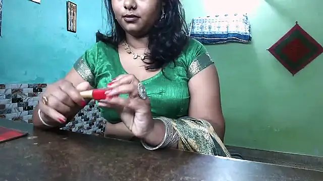 Snapshot of DearKimmi chatting on September 28, 2025, 2:40 am DearKimmi online show from September 28, 2025, 2:40 am