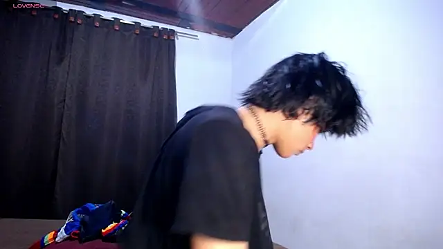 DaraKat18 online show from February 21, 2026, 10:34 pm