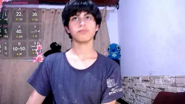 DaraKat18 online show from February 2, 2026, 10:09 pm