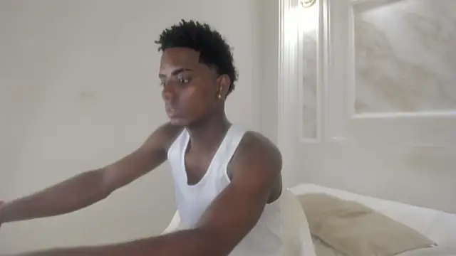 Amare 25 online show from October 8, 2025, 7:36 pm