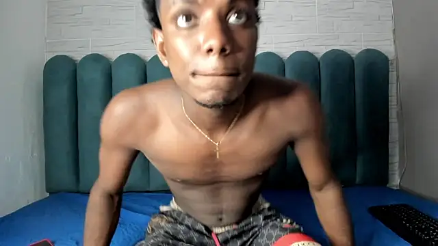 Amare 25 online show from November 3, 2025, 7:28 pm