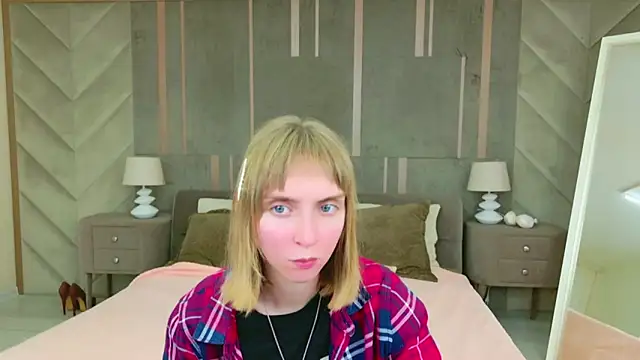 Beverly Gomes online show from September 25, 2025, 3:51 pm