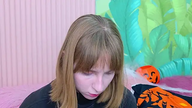 Beverly Gomes online show from October 28, 2025, 6:01 am