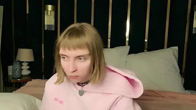 Snapshot of Beverly_Gomes chatting on February 4, 2026, 8:26 pm Beverly Gomes online show from February 4, 2026, 8:26 pm