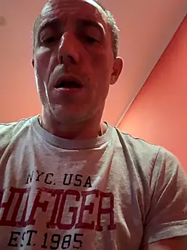 Snapshot of ruberofre chatting on September 28, 2025, 5:58 am ruberofre online show from September 28, 2025, 5:58 am